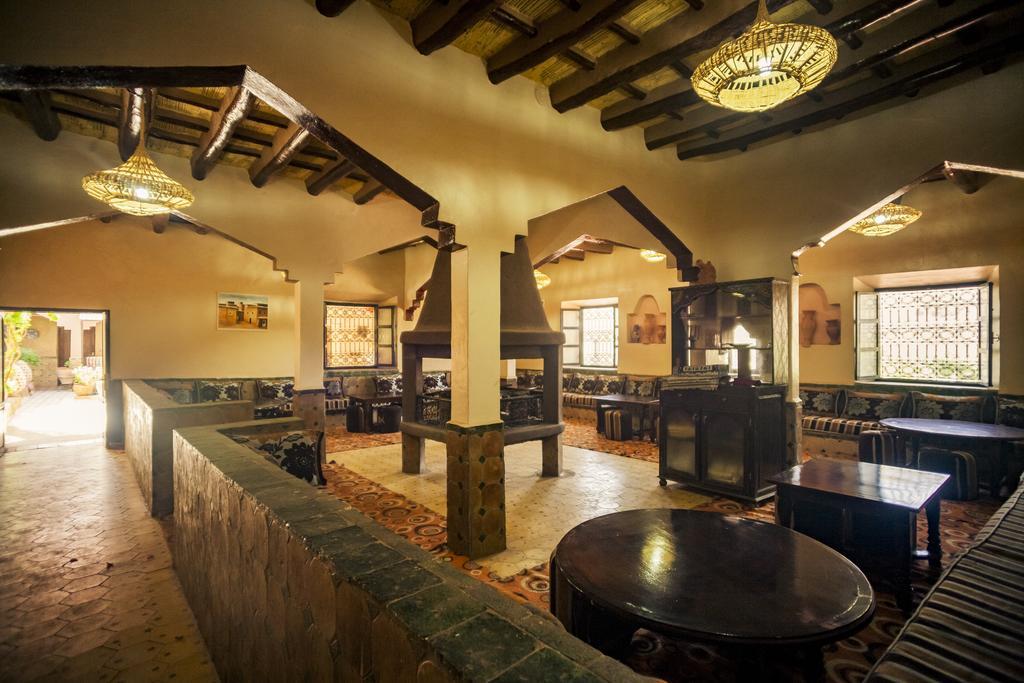 La Terrasse Des Delices Bed & Breakfast Fint Exterior photo