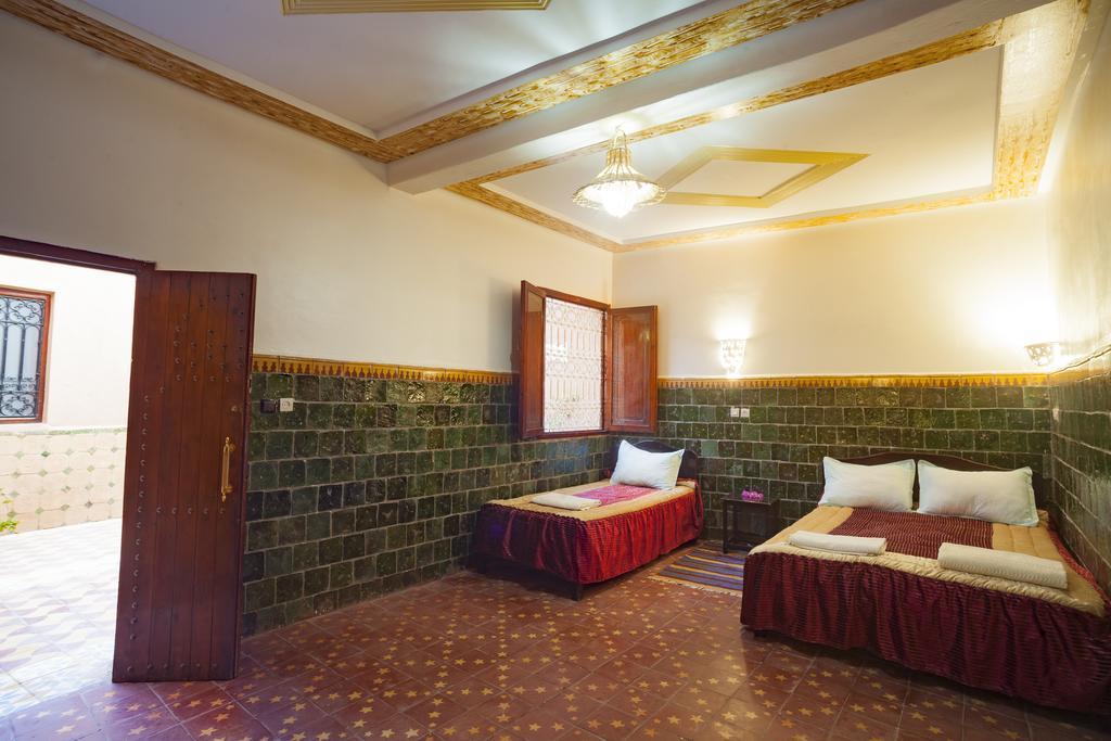 La Terrasse Des Delices Bed & Breakfast Fint Exterior photo